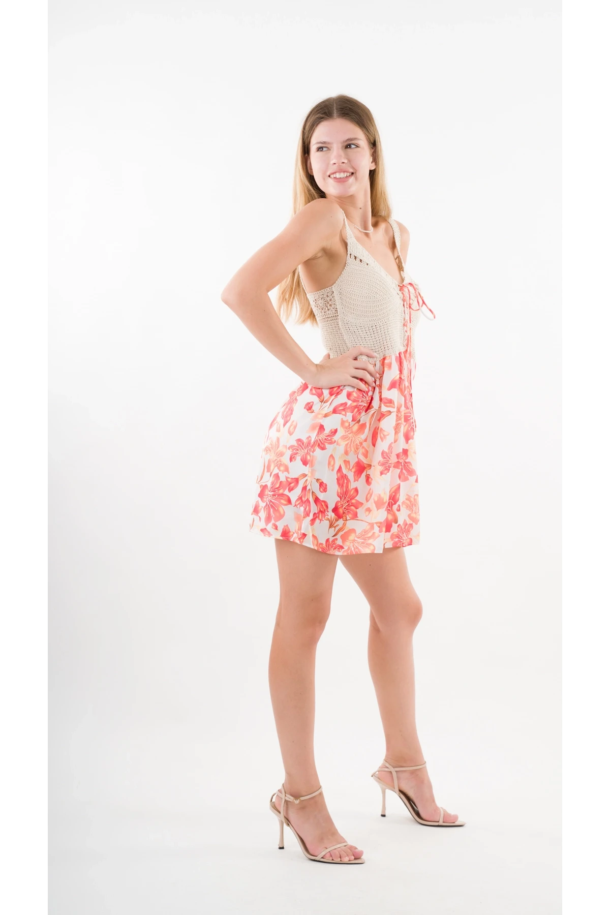 Kadın Oranj Önden İp Bağlamalı Ajurlu Model Saten Yüzeyli Mini Elbise HZL24S-YY250