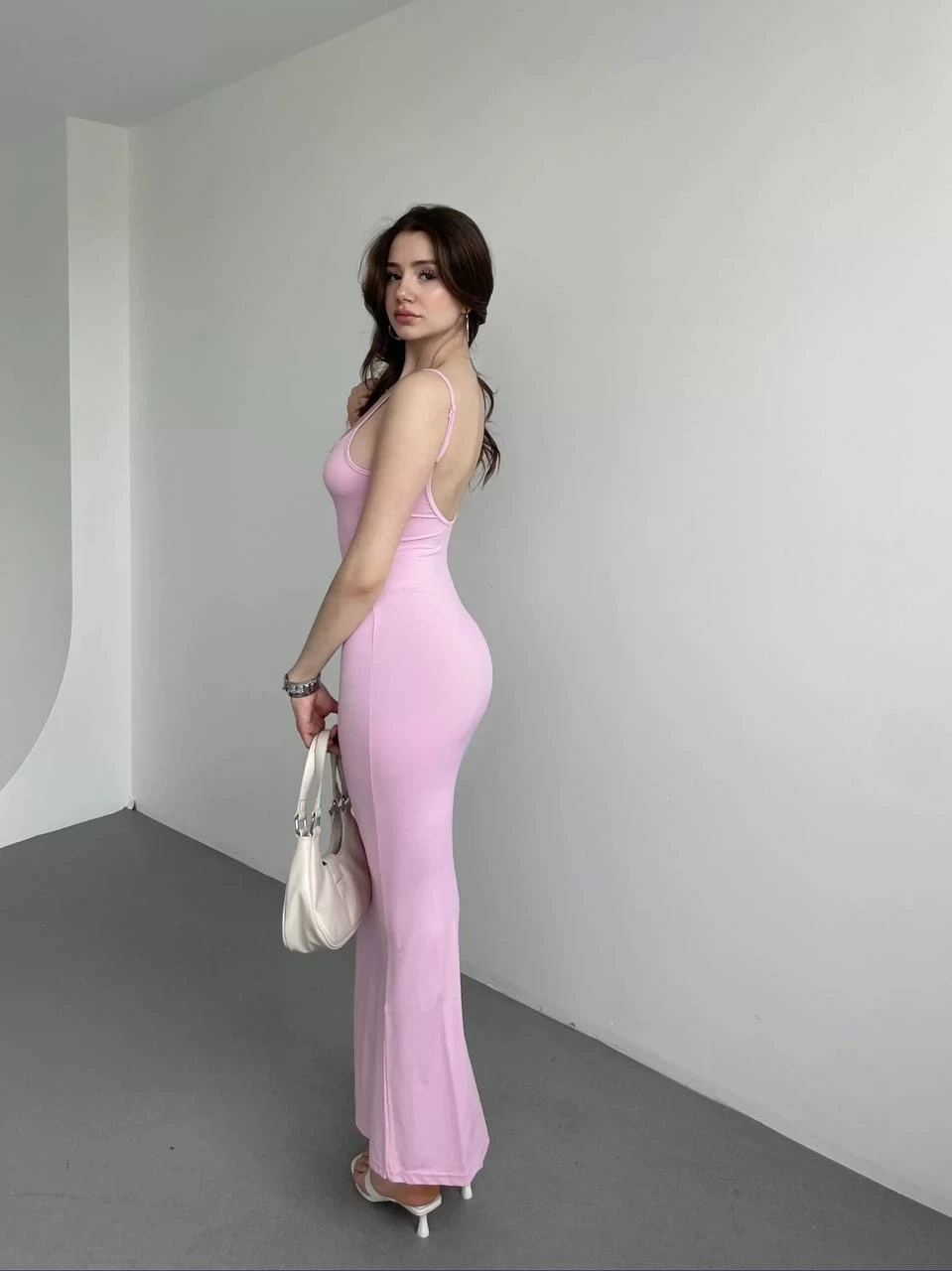 Kadın Pembe Sırtı Açık Yumuşak Dokulu Elbise HZL25S-ZK13281