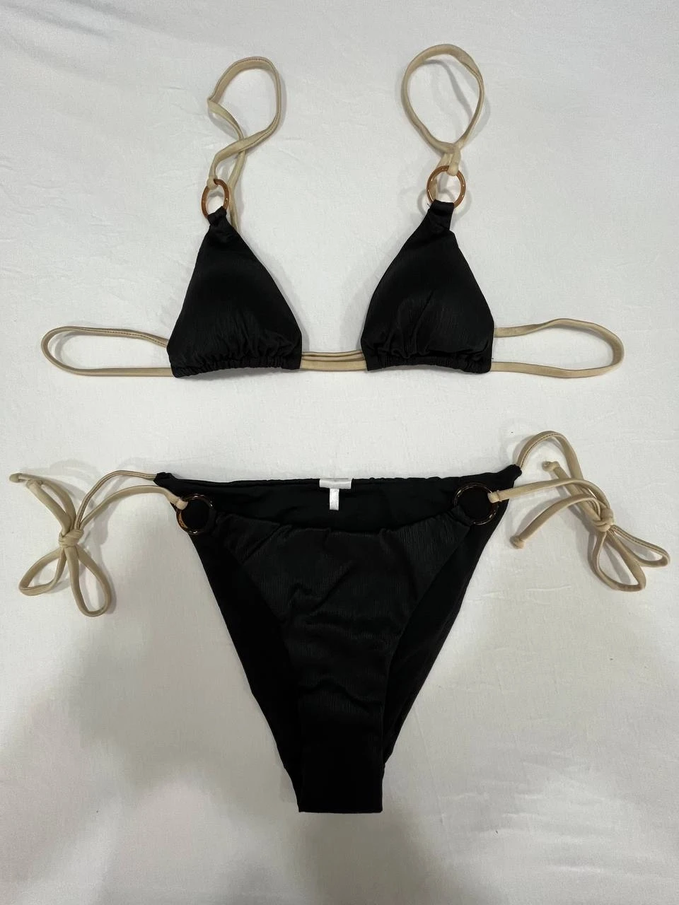 Kadın Siyah Halka Detaylı İp Bağlamalı Astarlı Bikini Takım HZL25S-AR1617