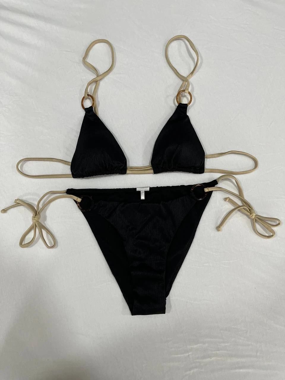 Kadın Siyah Halka Detaylı İp Bağlamalı Astarlı Bikini Takım HZL25S-AR1617