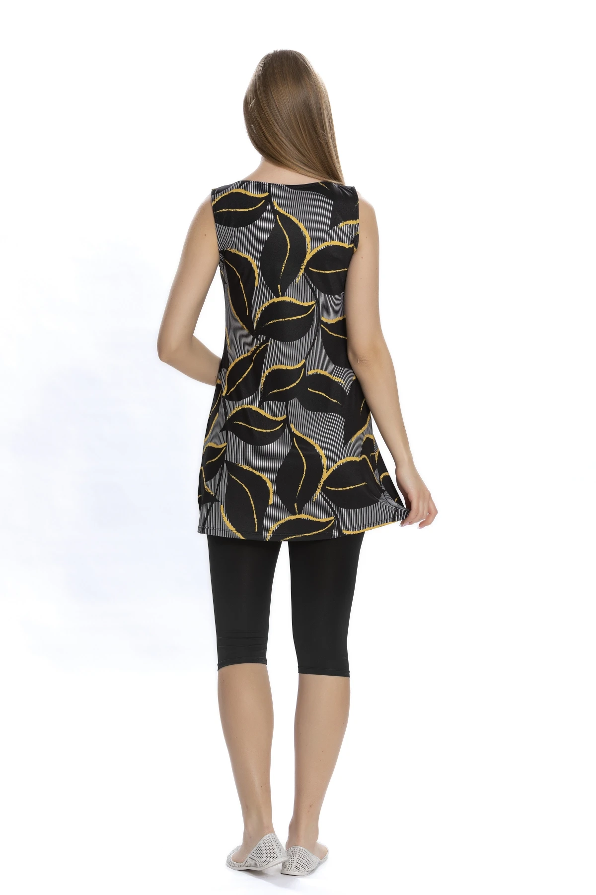 Kadın Siyah Yaprak Desen Kolsuz Yarı Kapalı Taytlı Mayo HZL25S-AR152/506
