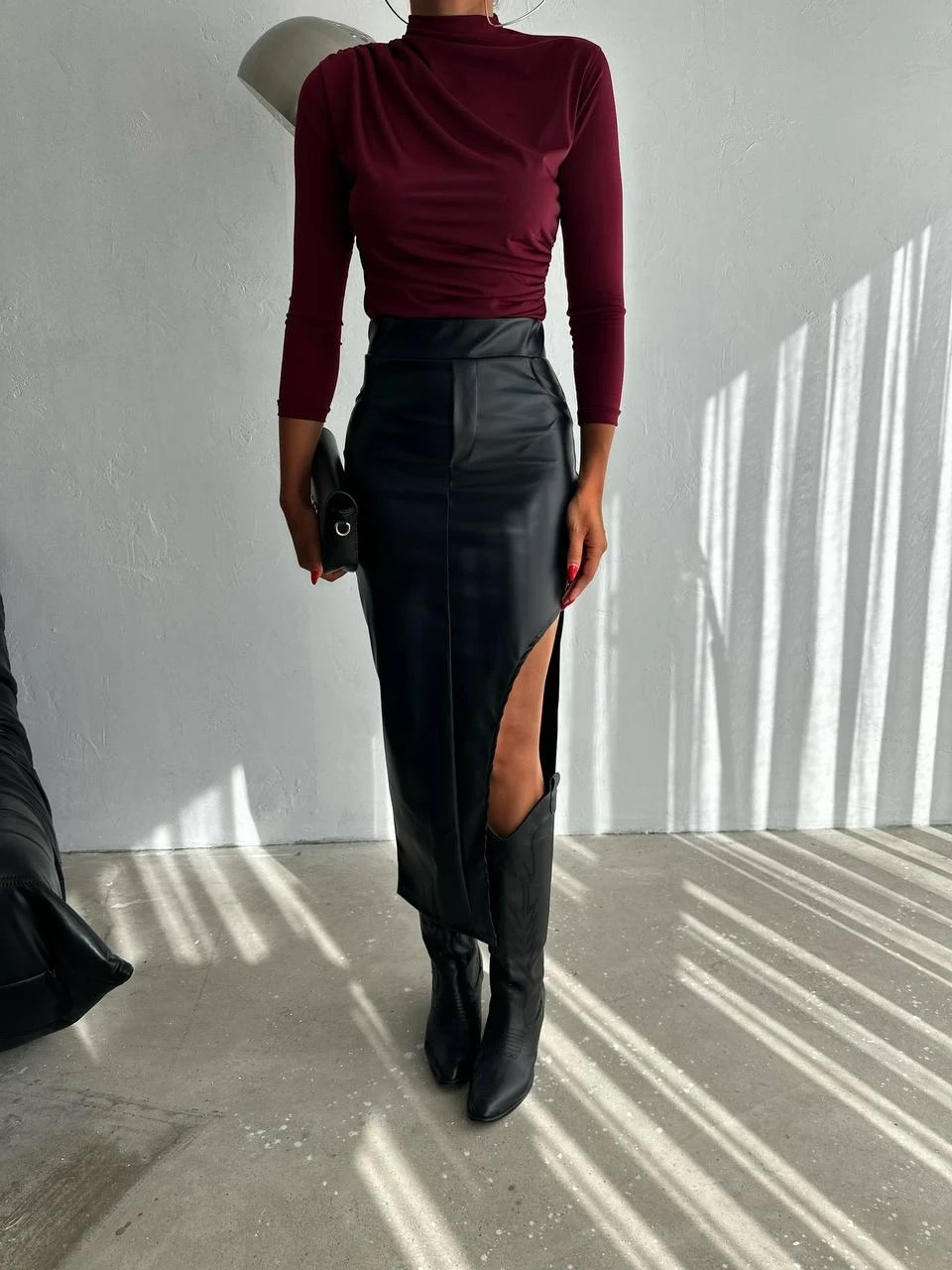 Kadın Siyah Yüksek Bel Cep Detaylı Yandan Yırtmaçlı Etek HZL25W-FRY122461