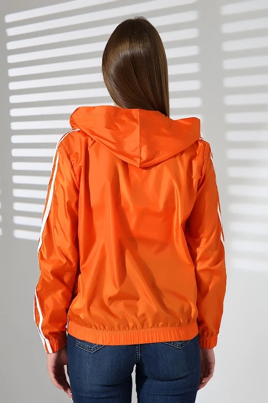 Kadın Turuncu Beyaz Şeritli Cepli Fermuarlı Kapüşonlu Mont HZL24W-DSB12401