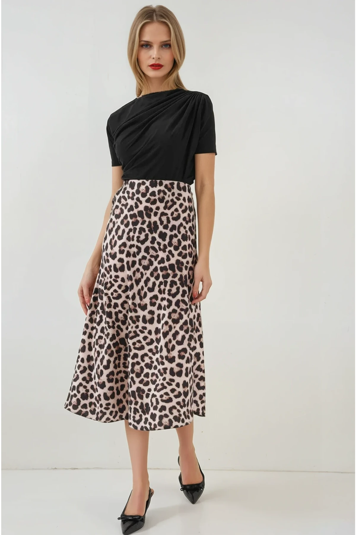 Kadın Vizon Leopar Desenli Saten Yüzeyli Beli Lastikli Midi Boy Etek Hzl23S-BD1101471