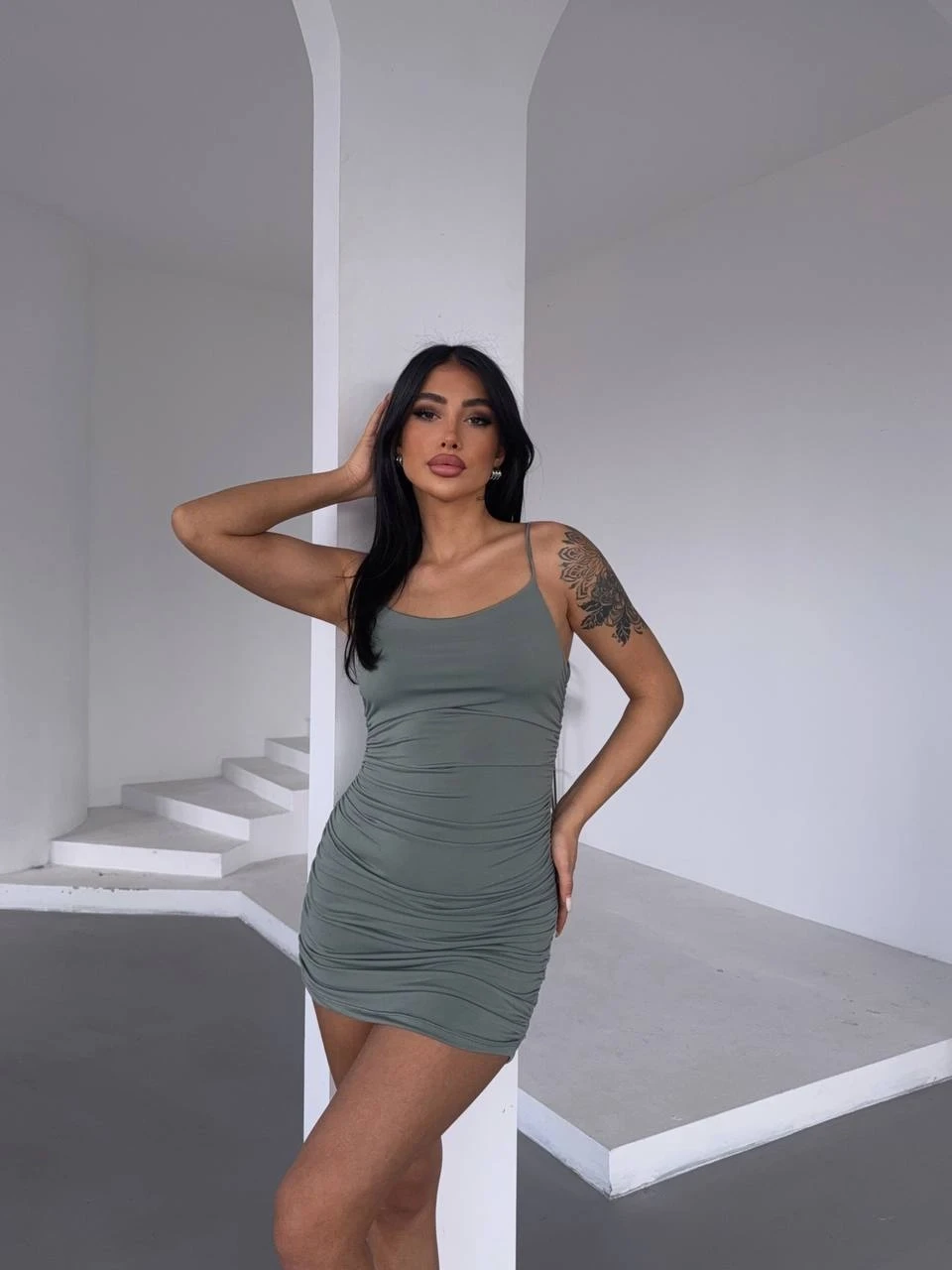 Kadın Yeşil İnce Askılı Yanlardan Drapeli Mini Elbise HZL25S-FRY123071