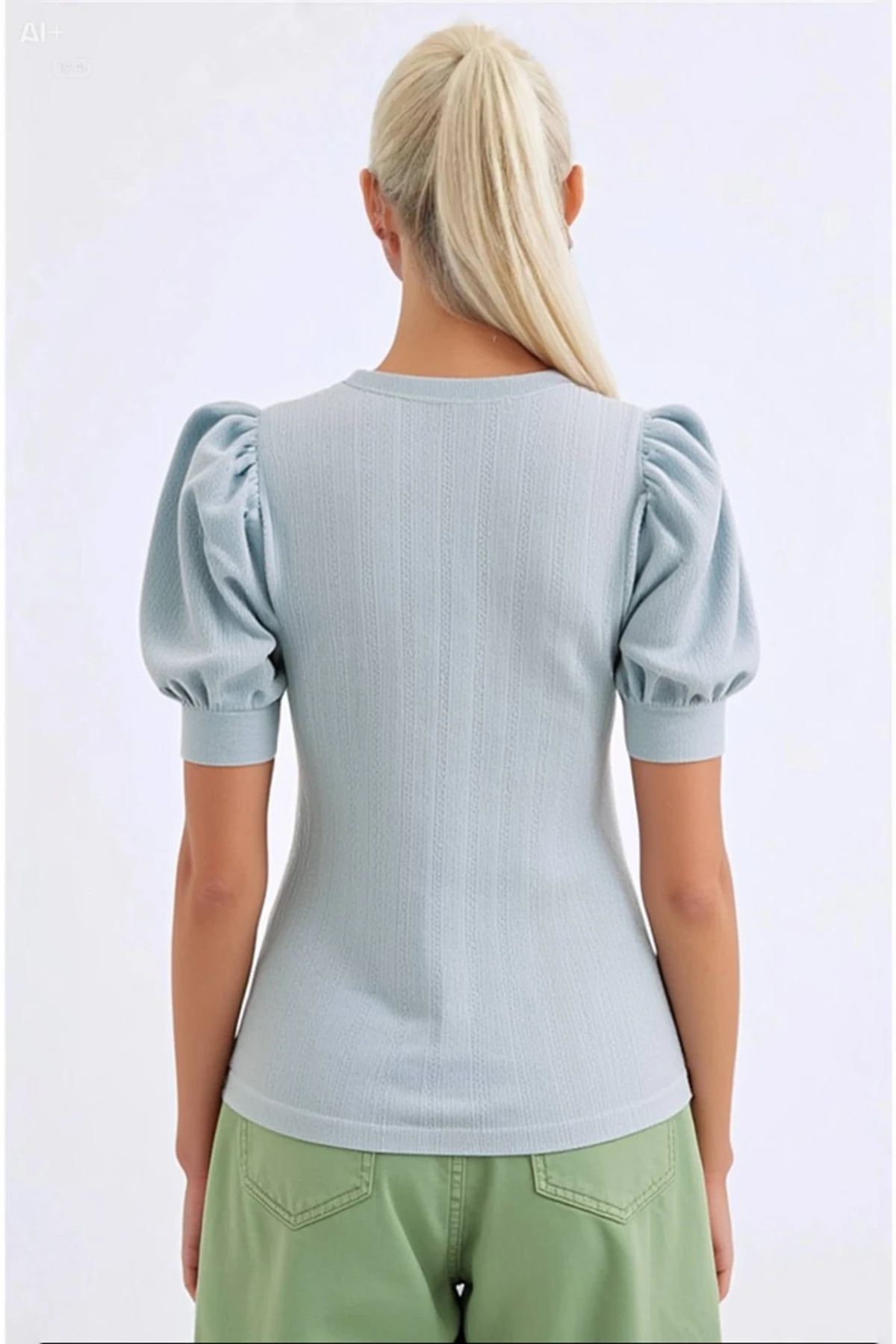 Kadın Açık Mavi Kare Yaka Örme Bluz HZL22W-BD104091