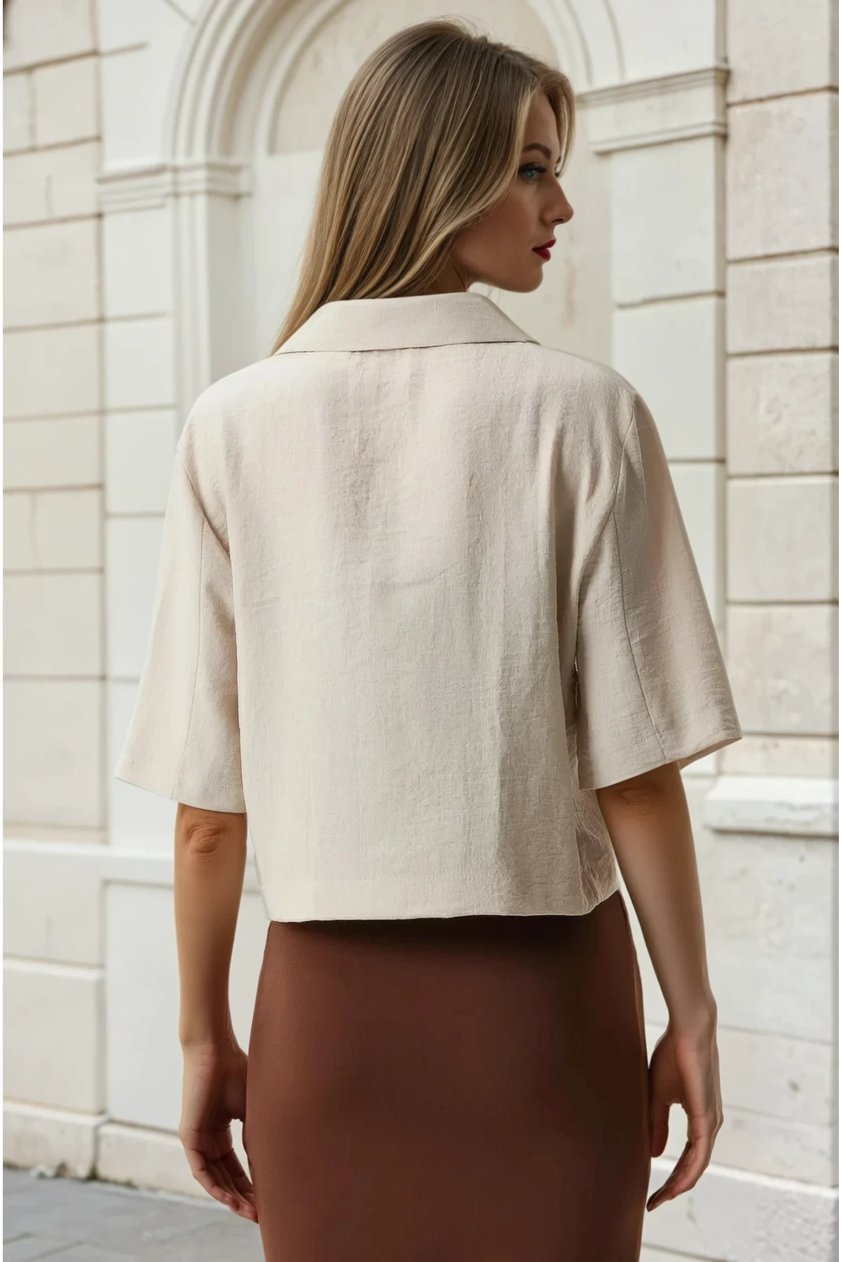 Kadın Bej Kısa Kollu Şal Yaka Düğmeli Mevsimlik Keten Ayrobin Ceket HZL24S-BD107061