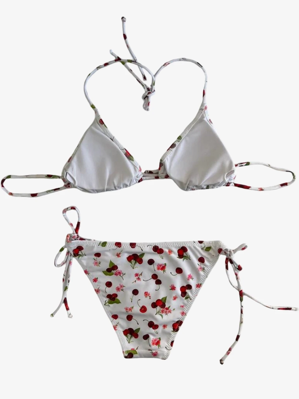 Kadın Beyaz Kiraz Temalı Boyundan İp Bağlamalı Üçgen Bikini Takımı HZL25S-LC5005