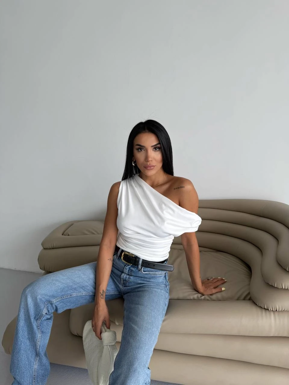 Kadın Beyaz Yandan Drapeli Kayık Yaka Sandy Bluz HZL25S-FRY123201