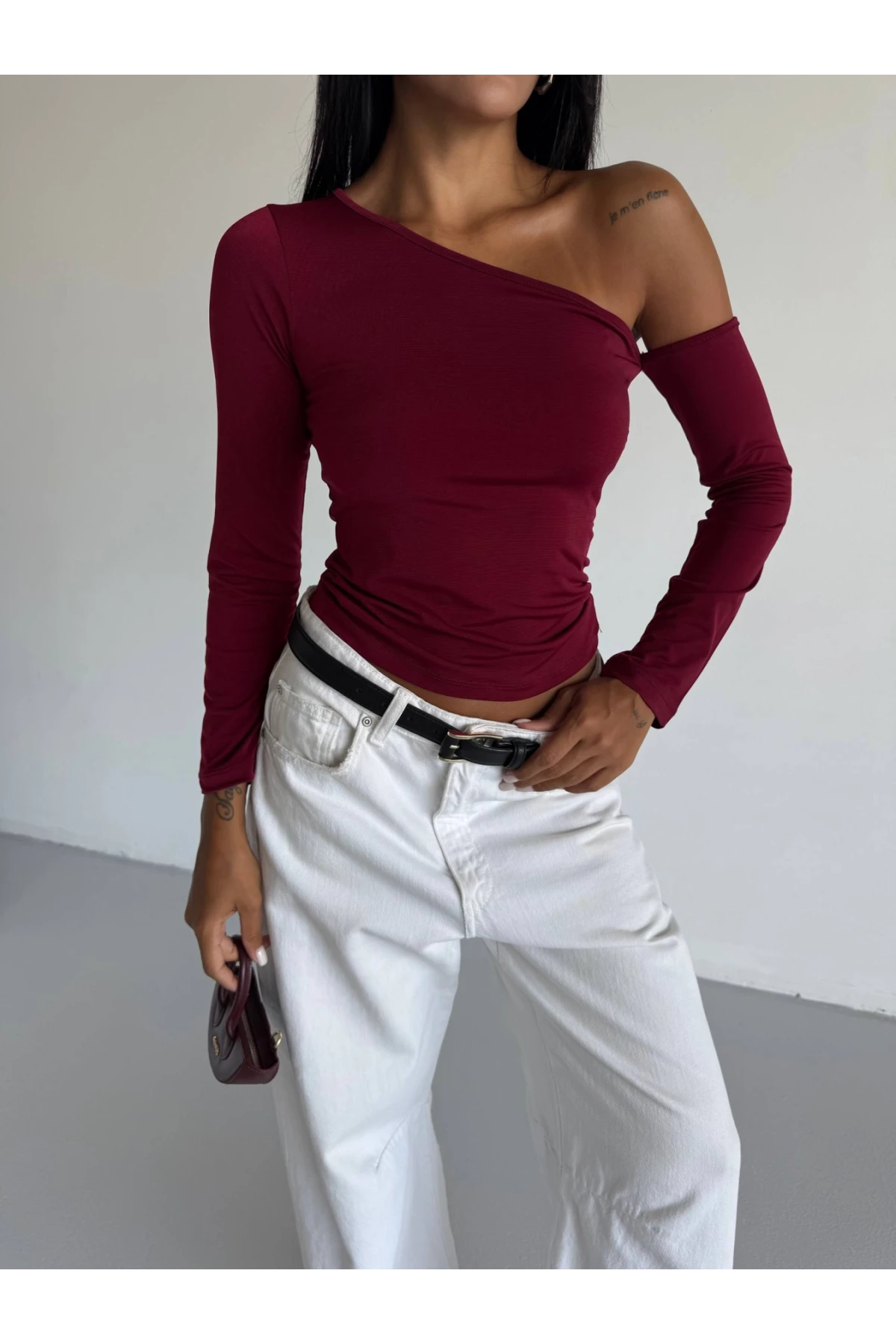 Kadın Bordo Asimetrik Yaka Drapeli Sandy Bluz HZL25S-FRY123361