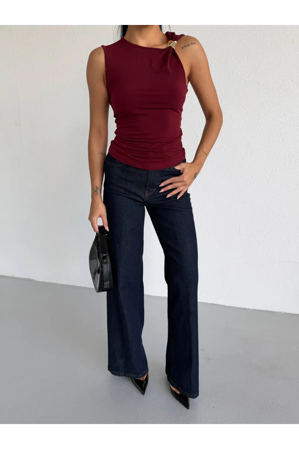 Kadın Bordo Gold Tokalı Omuz Detaylı Sandy Bluz HZL26W-FRY123761