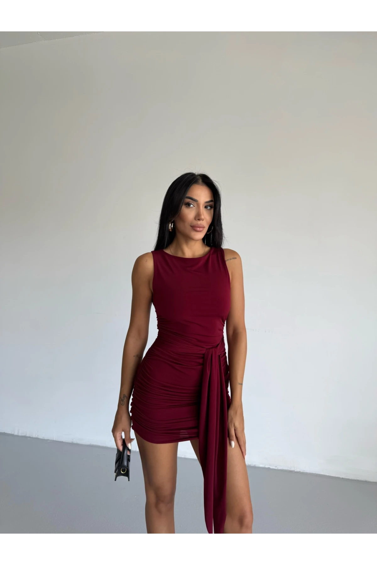 Kadın Bordo Bisiklet Yaka Sıfır Kol Kuşaklı Elbise HZL25S-FRY123221