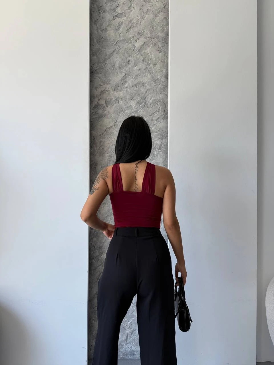 Kadın Bordo Halter Yaka Metal Detaylı Şık Crop Bluz HZL25S-FRY123251