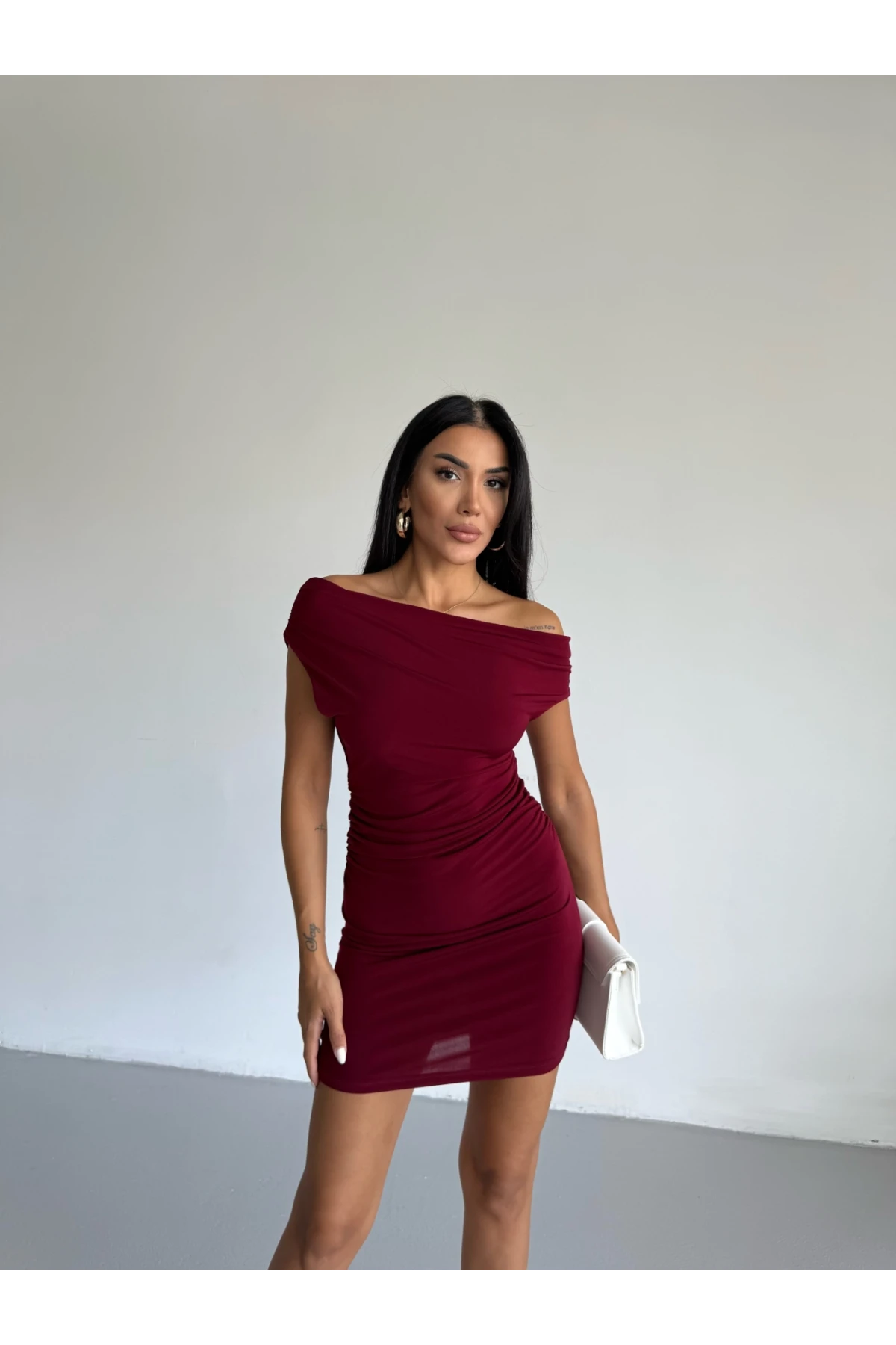 Kadın Bordo Kayık Yaka Yandan Drapeli Mini Elbise HZL25S-FRY123261