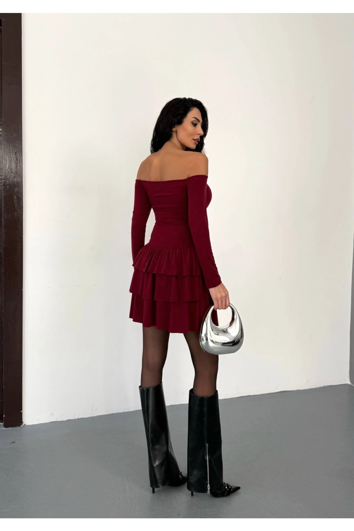 Kadın Bordo Straplez Yaka Kat Kat Etek Detaylı Mini Elbise HZL25W-FRY123581