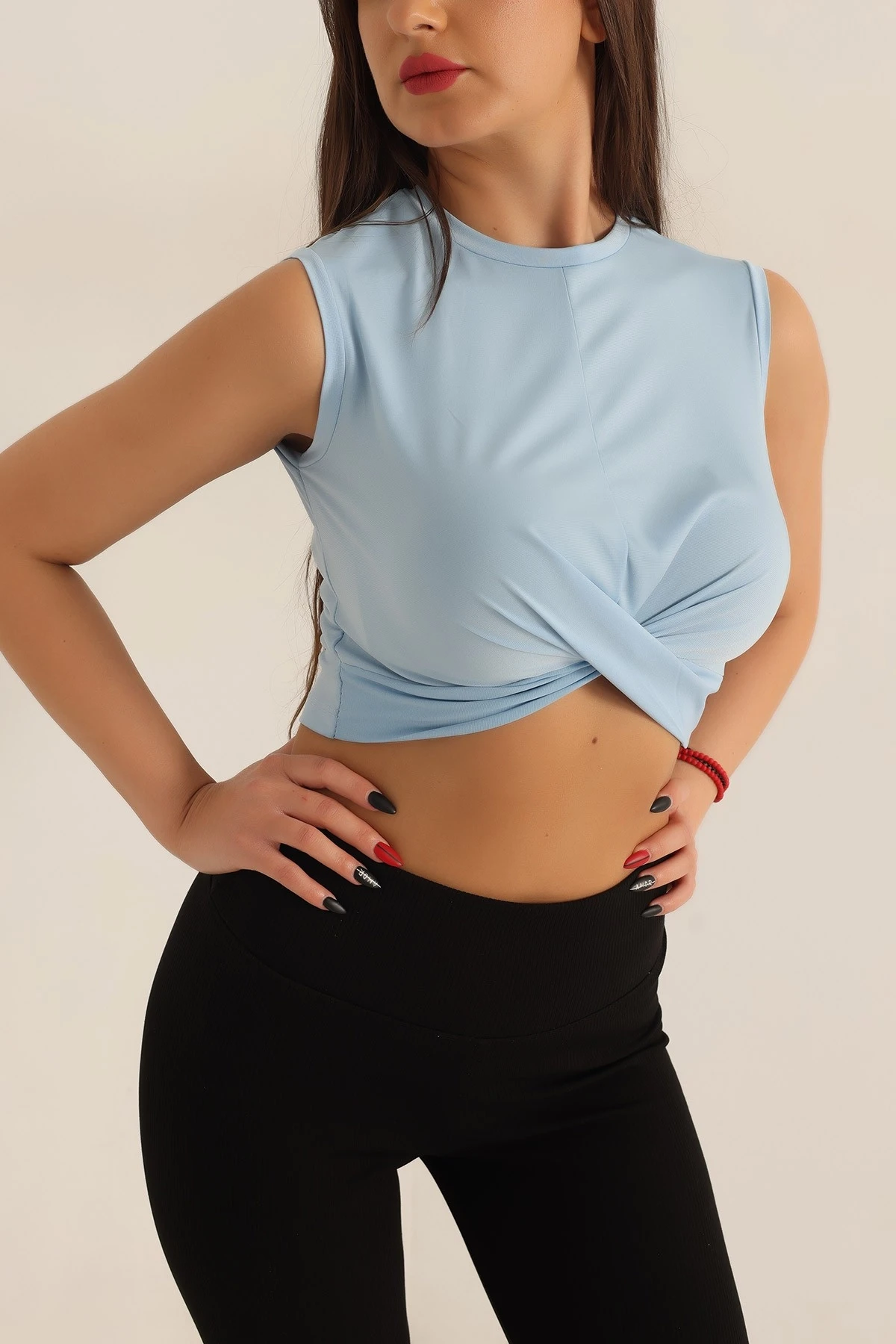 Kadın BuzMavi Önü Düğümlü Bisiklet Yaka Sıfır Kol Likralı Crop Bluz HZL23S-SND120181