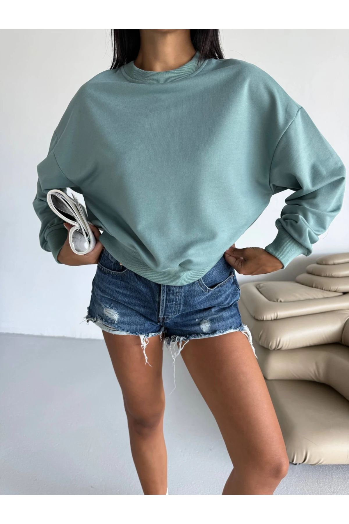 Kadın Çağla Yeşil Bisiklet Yaka 2 İplik Sweatshirt HZL25W-FRY123391