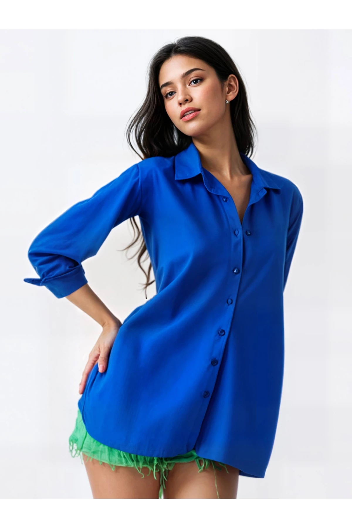 Kadın Canlı Mavi Oversize Uzun Basic Gömlek HZL22W-BD139001