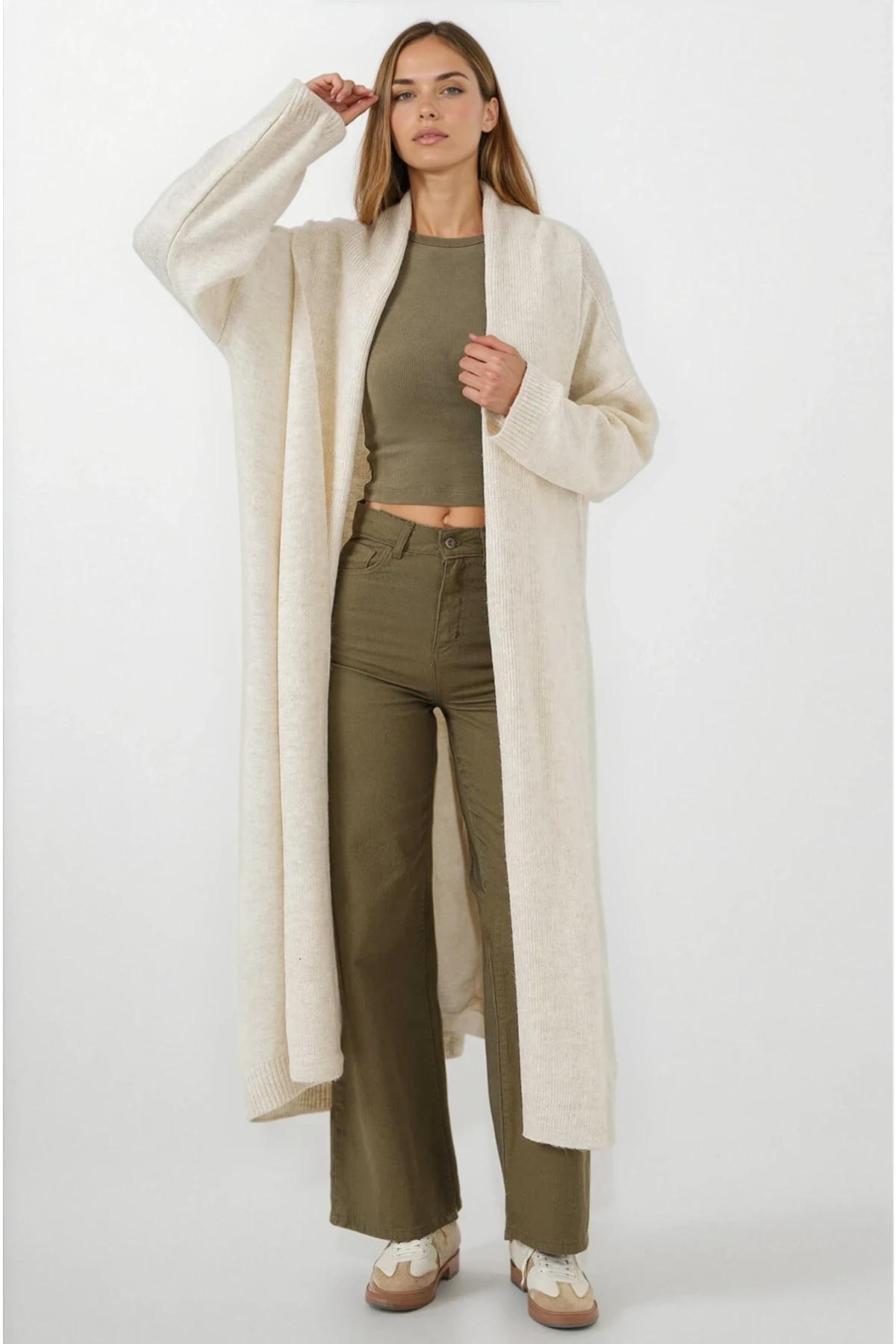 Kadın Ekru Oversize Uzun Triko Hırka HZL25W-BD1103041