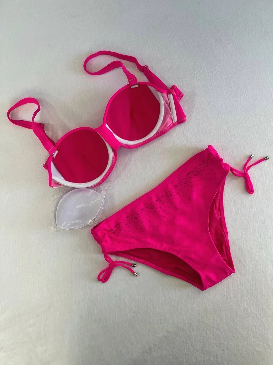 Kadın Fuşya Taş İşlemeli Astarlı Bikini Takım HZL25S-LC3361