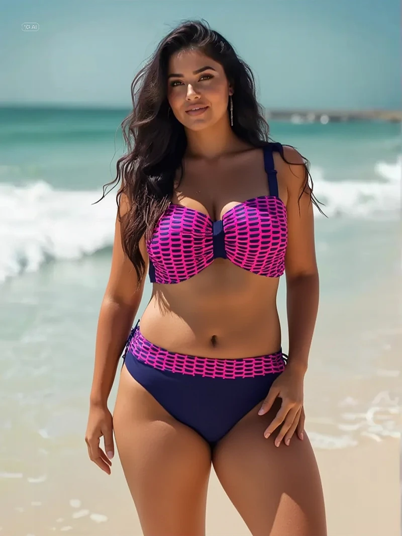 Kadın Fuşya Zincir Desenli Büyük Beden Astarlı Lacivert Bikini Takım HZL25S-LC3303