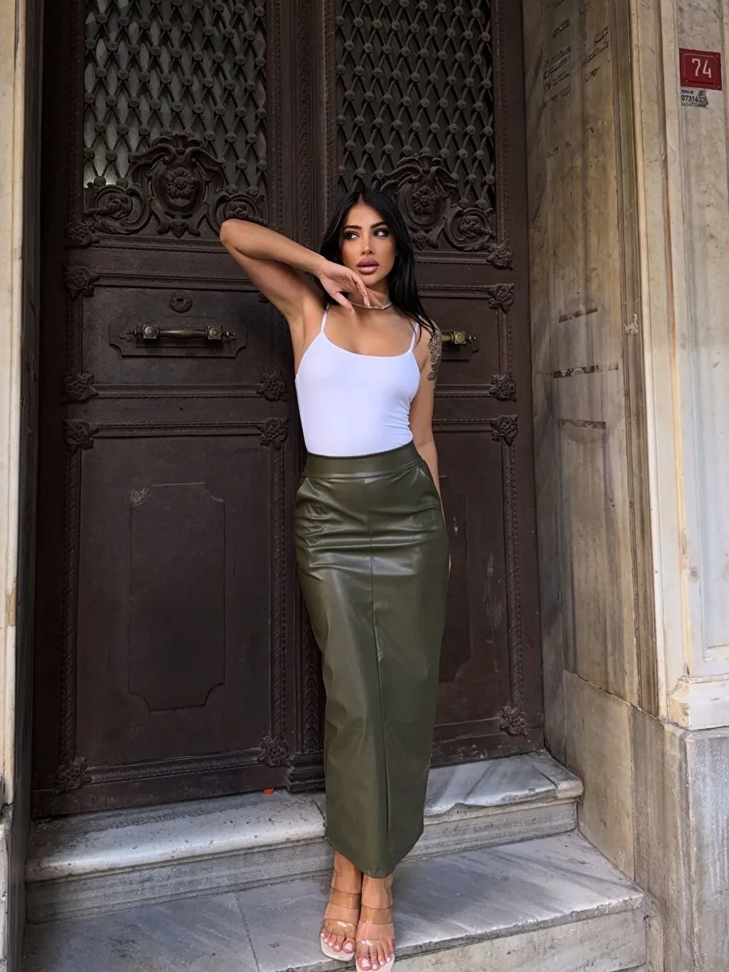 Kadın Haki Arkadan Yırtmaçlı Fermuarlı Cepli Kalem Etek HZL25W-FRY122431