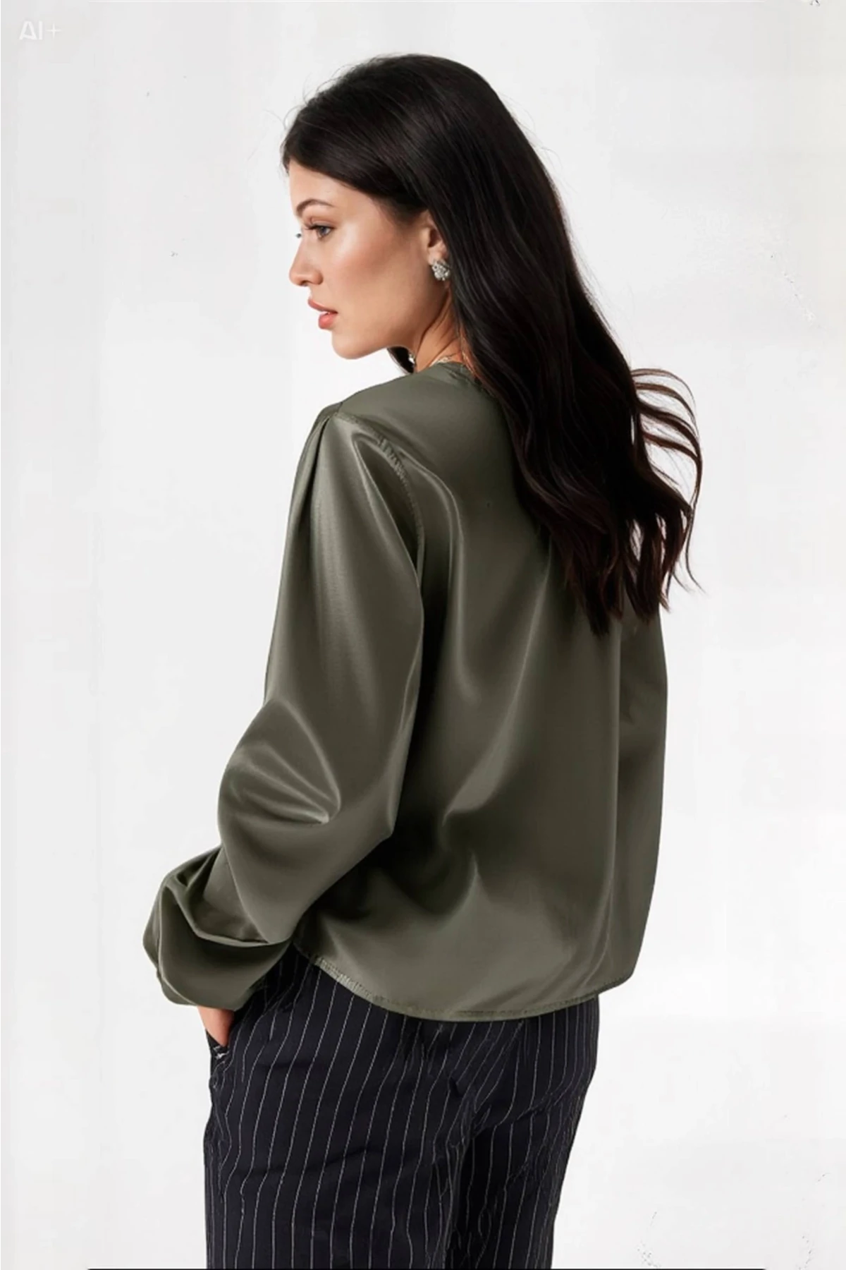 Kadın Haki Hafif Dökümlü Saten Yüzeyli Gömlek Hzl22w-bd139641