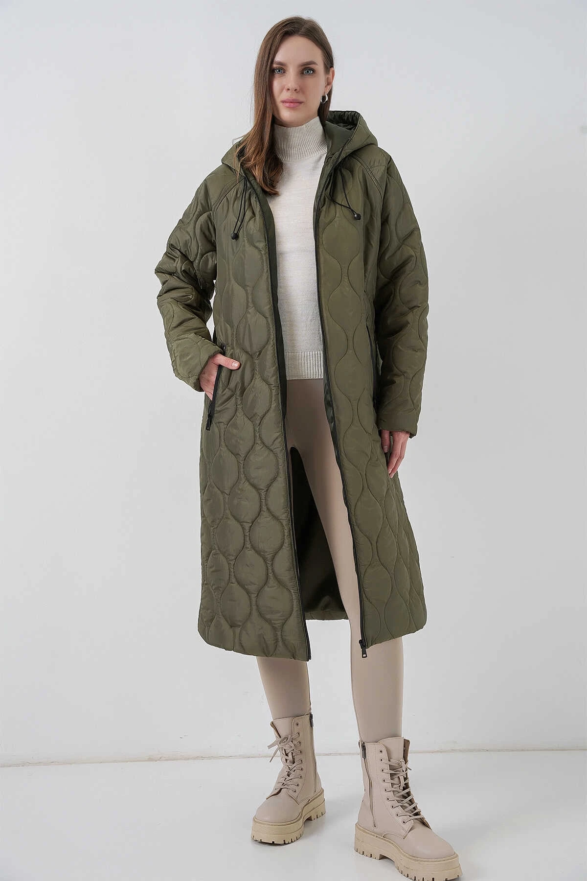 Kadın Haki Kapüşonlu Kapitone Uzun Şişme Mont HZL24W-BD151771