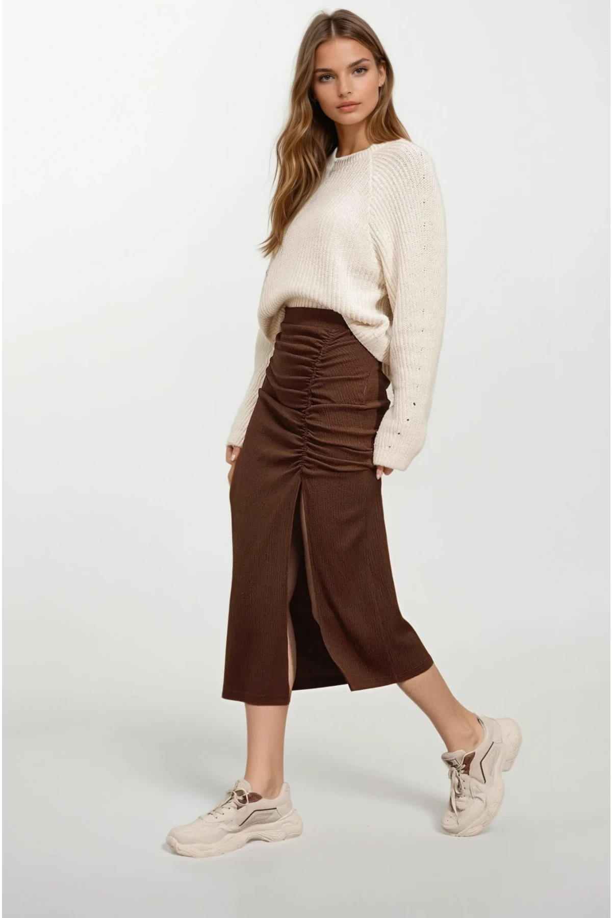 Kadın Kahverengi Beli Lastikli Yırtmaçlı Uzun Etek HZL22S-BD118801
