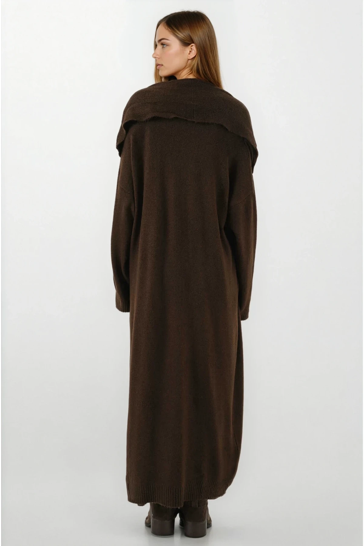 Kadın Kahverengi Oversize Uzun Triko Hırka HZL25W-BD1103041