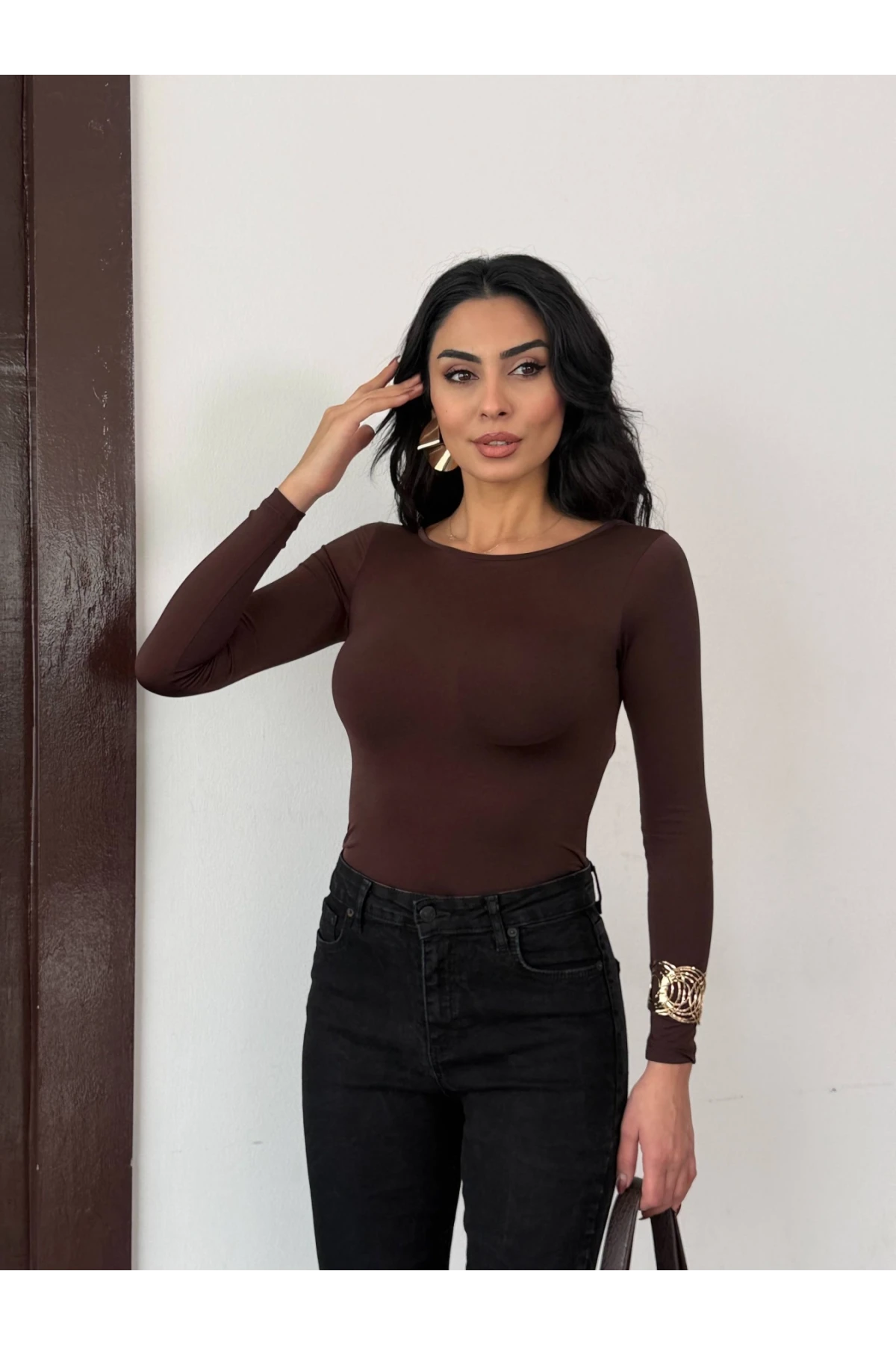 Kadın Kahverengi Sırtı Açık Fiyonk Bağlamalı Uzun Kol Bluz HZL25W-FRY123661