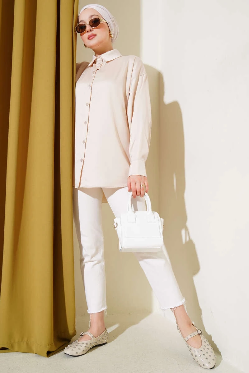 Kadın Krem Saten Yüzeyli Tesettür Gömlek HZL25W-BD139641