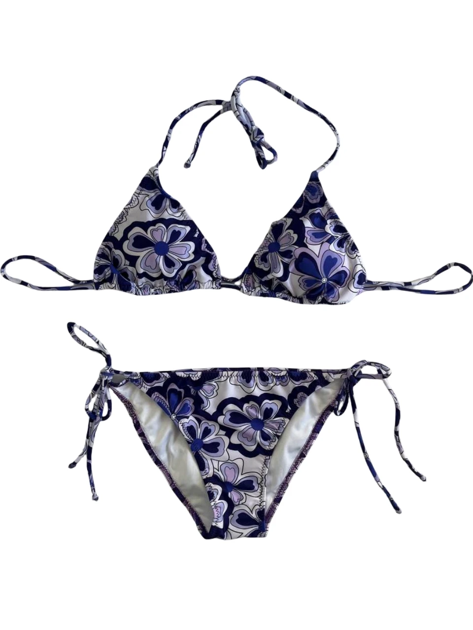 Kadın Lila Çiçek Desenli Boyundan İp Bağlamalı Üçgen Bikini Takımı HZL25S-LC5005