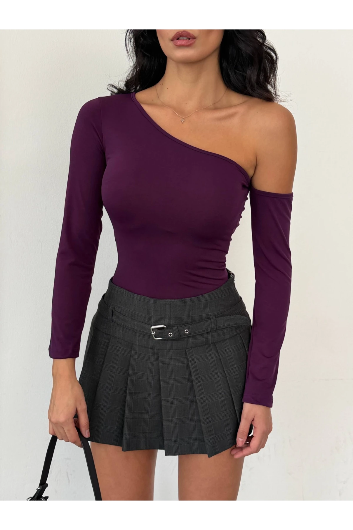 Kadın Mor Asimetrik Yaka Drapeli Sandy Bluz HZL25S-FRY123361