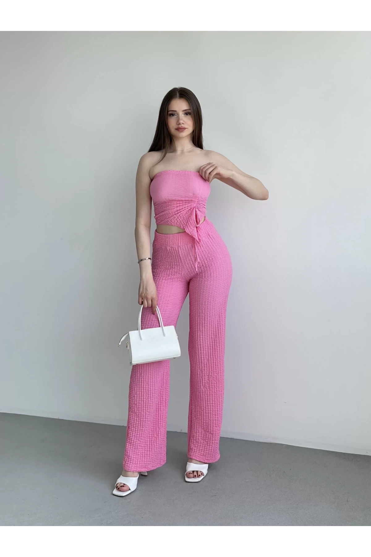 Kadın Pembe Beli Lastilkli Gofre Kumaş Pantolon HZL24S-ZK13261