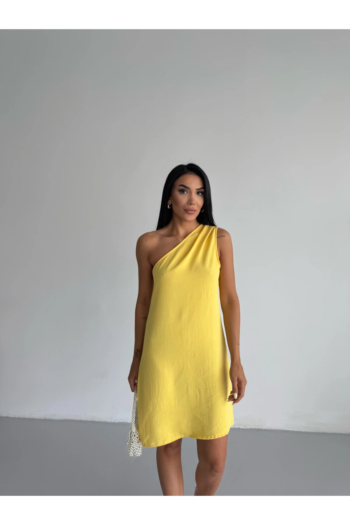 Kadın Sarı Tek Omuz Mini Elbise HZL25S-FRY121791