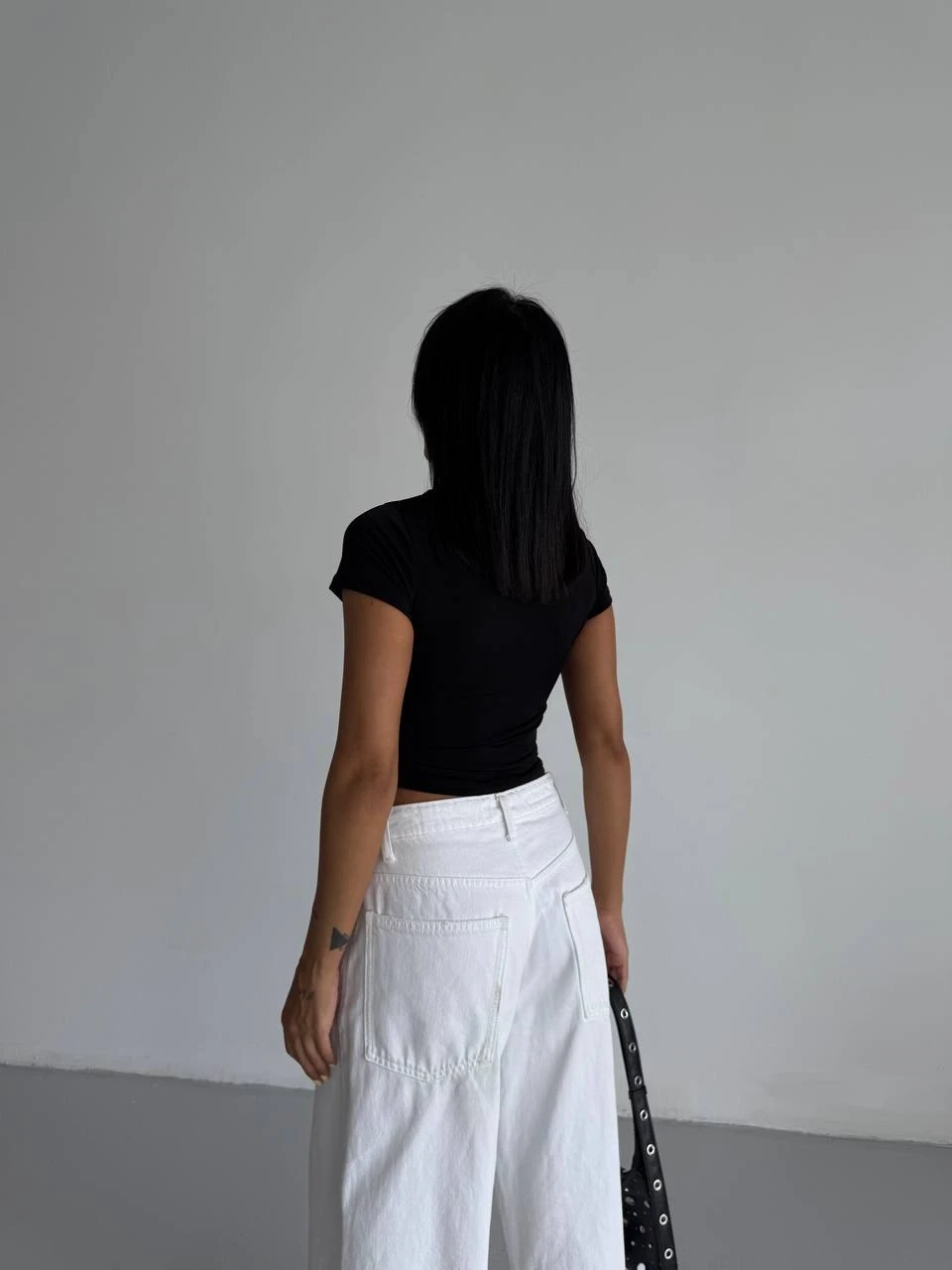 Kadın Siyah Bisiklet Yaka Sandy Bluz HZL25S-FRY123191