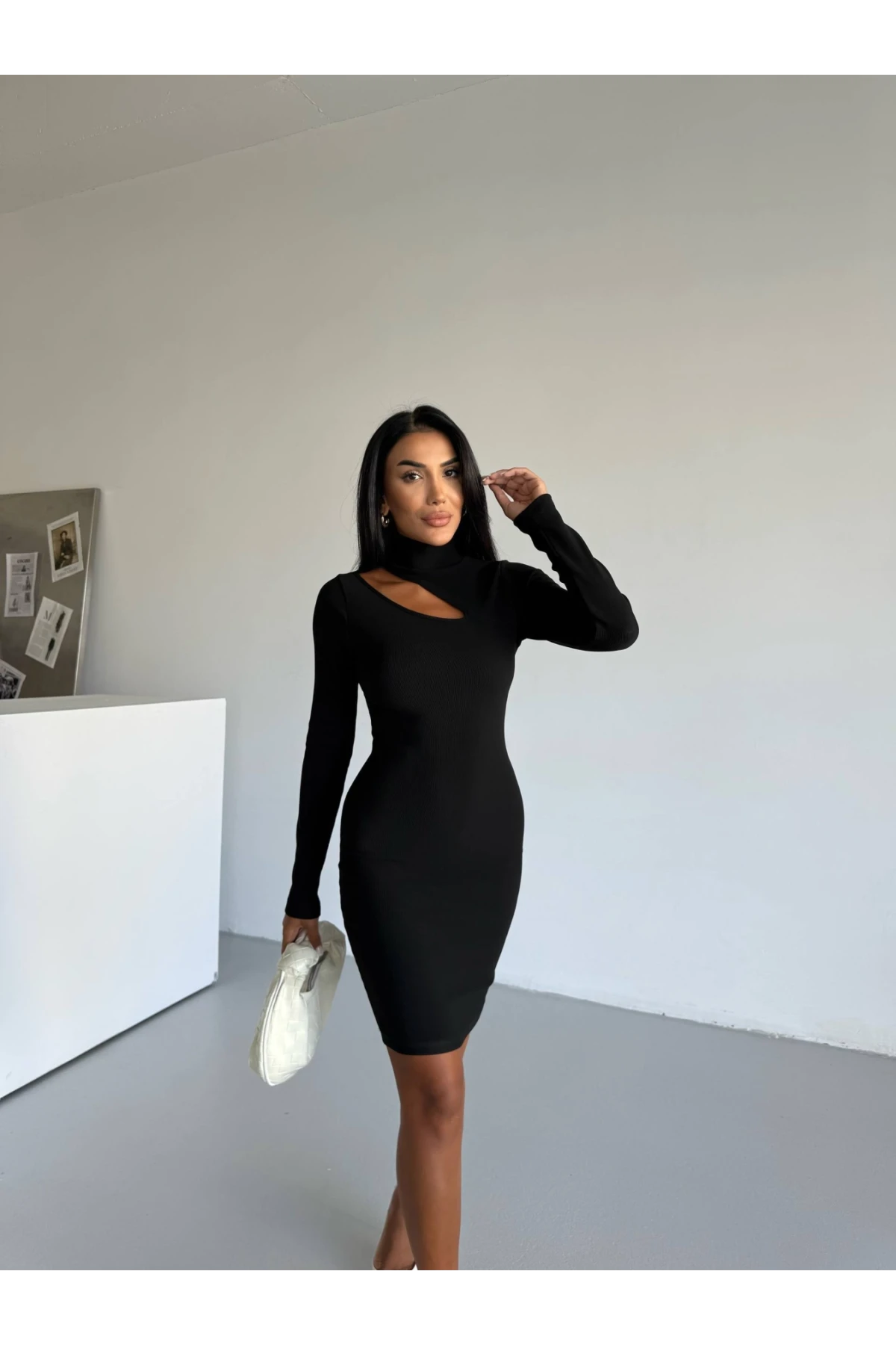 Kadın Siyah Boğazlı Uzun Kollu Ottoman Kumaş Elbise HZL25S-FRY123331