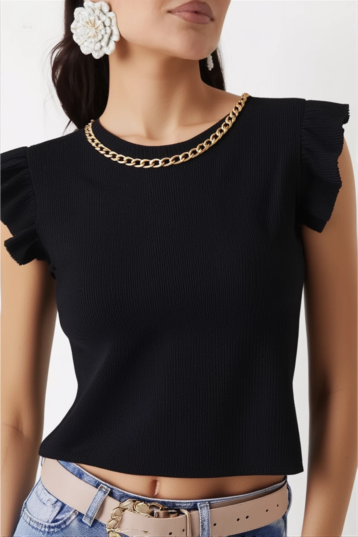 Kadın Siyah Fırfır Kollu Zincir Kolyeli Örme Bluz HZL22S-BD104301