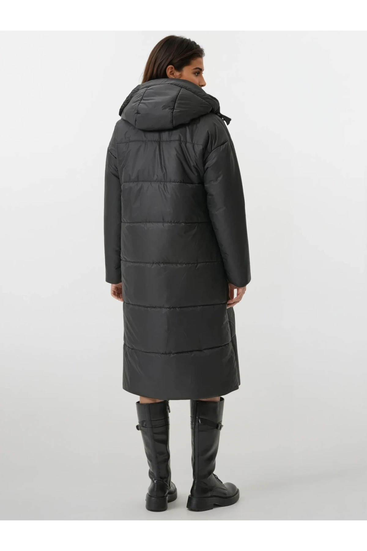 Kadın Siyah Kapşonlu Uzun Oversize Şişme Mont HZL22W-BD151201