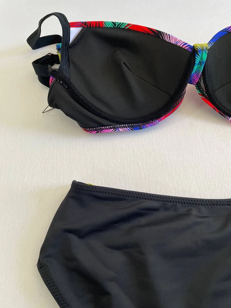 Kadın Siyah Sarı Kırmızı Çok Renk Desenli  Astarlı Büyük Beden Bikini Takımı HZL25S-LC06