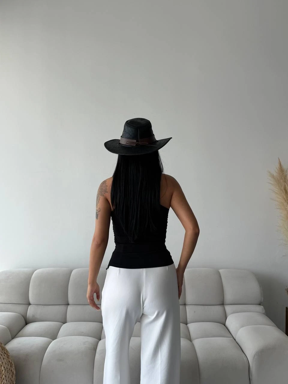 Kadın Siyah Tek Omuz Asimetrik Kesim Sandy Bluz HZL25S-FRY123241