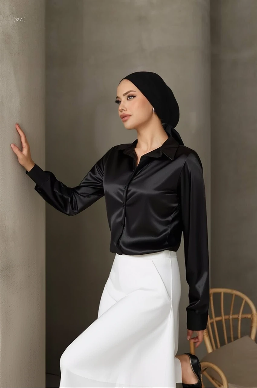Kadın Siyah Tesettür Küçük ve Büyük Bedenler Hafif Dökümlü Saten Yüzeyli Gömlek HZL25W-BD139641