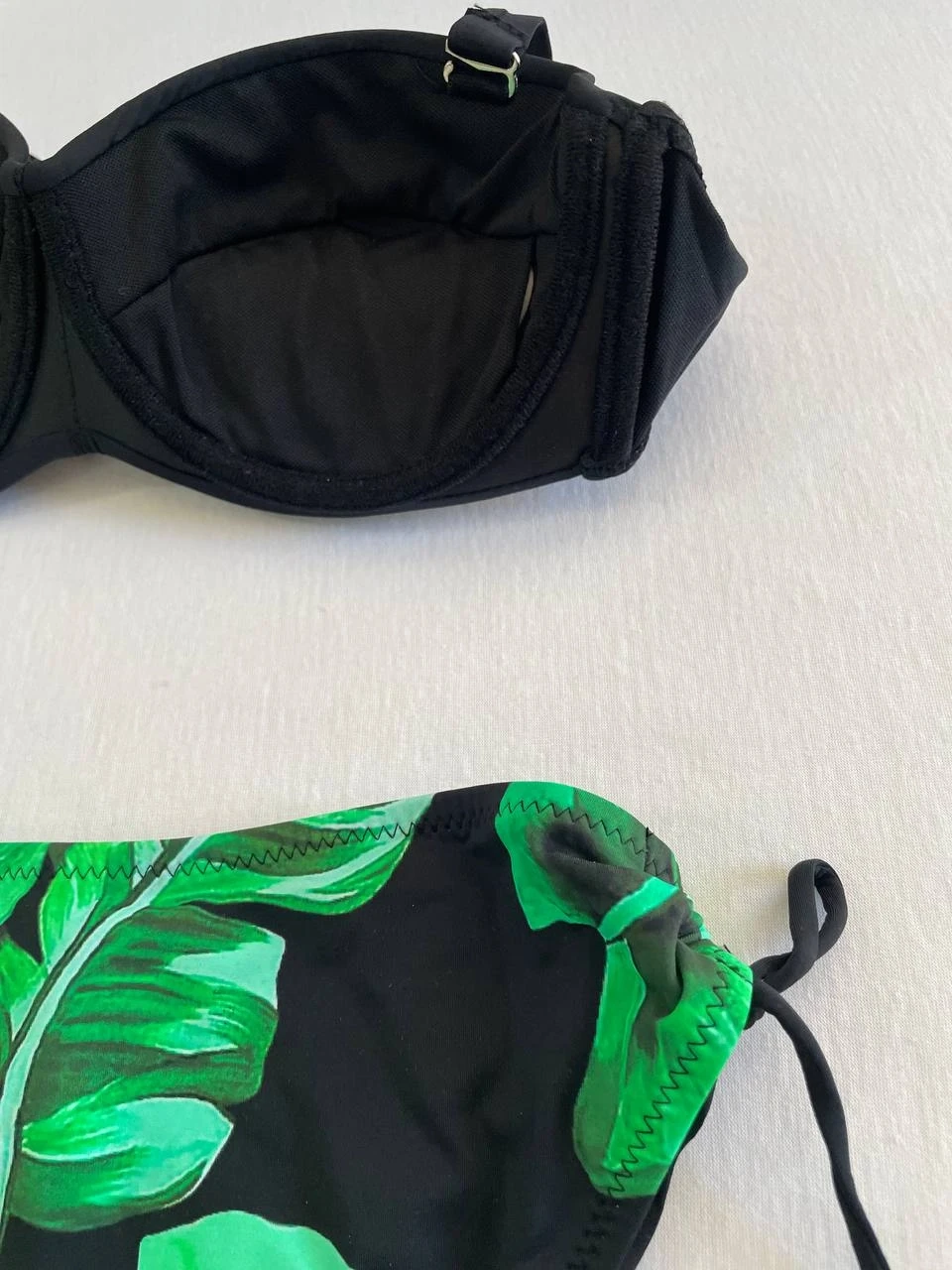 Kadın Siyah Toka Detaylı Yeşil Desen Bikini Takım HZL25S-LC3352