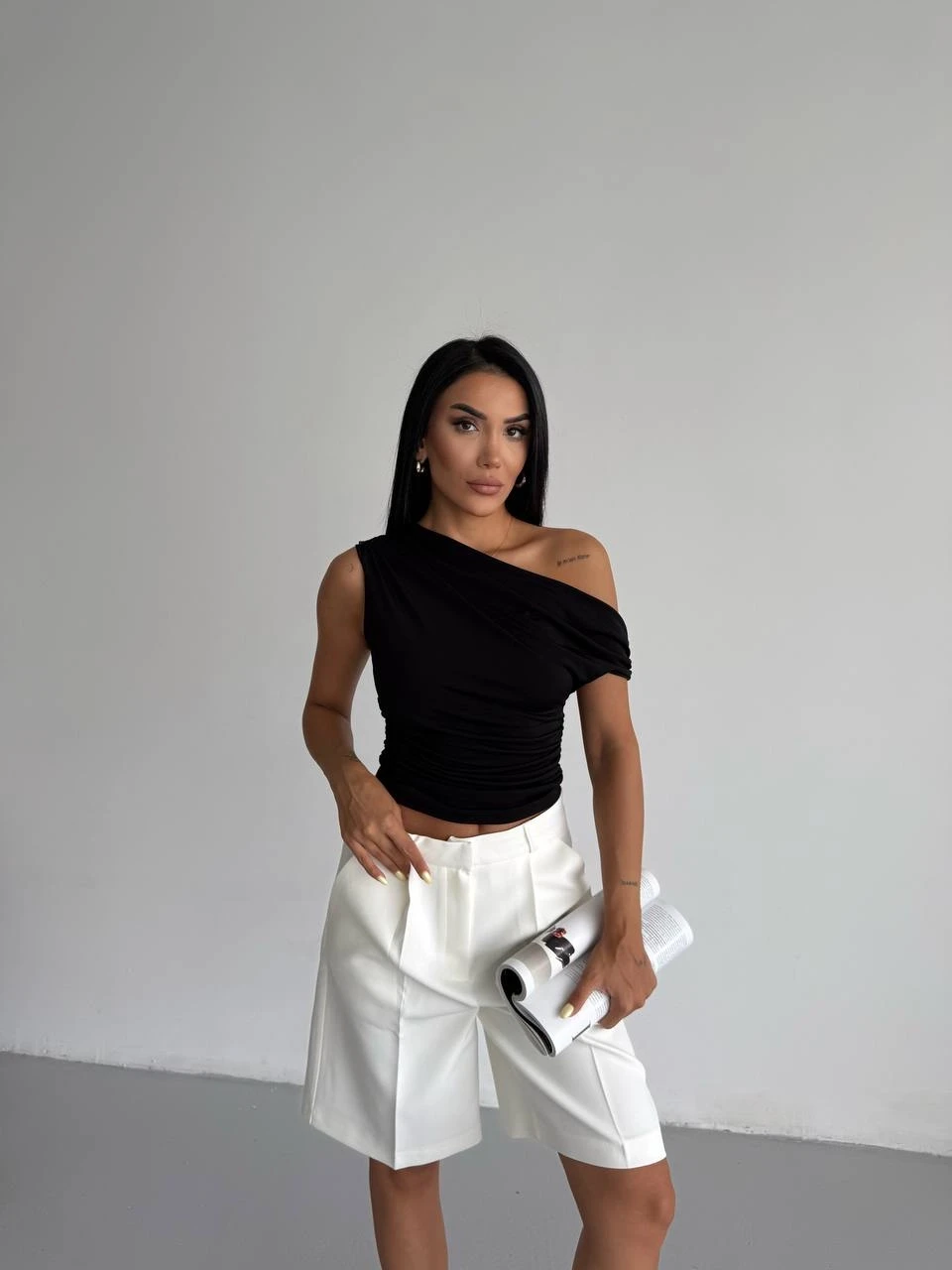 Kadın Siyah Yandan Drapeli Kayık Yaka Sandy Bluz HZL25S-FRY123201