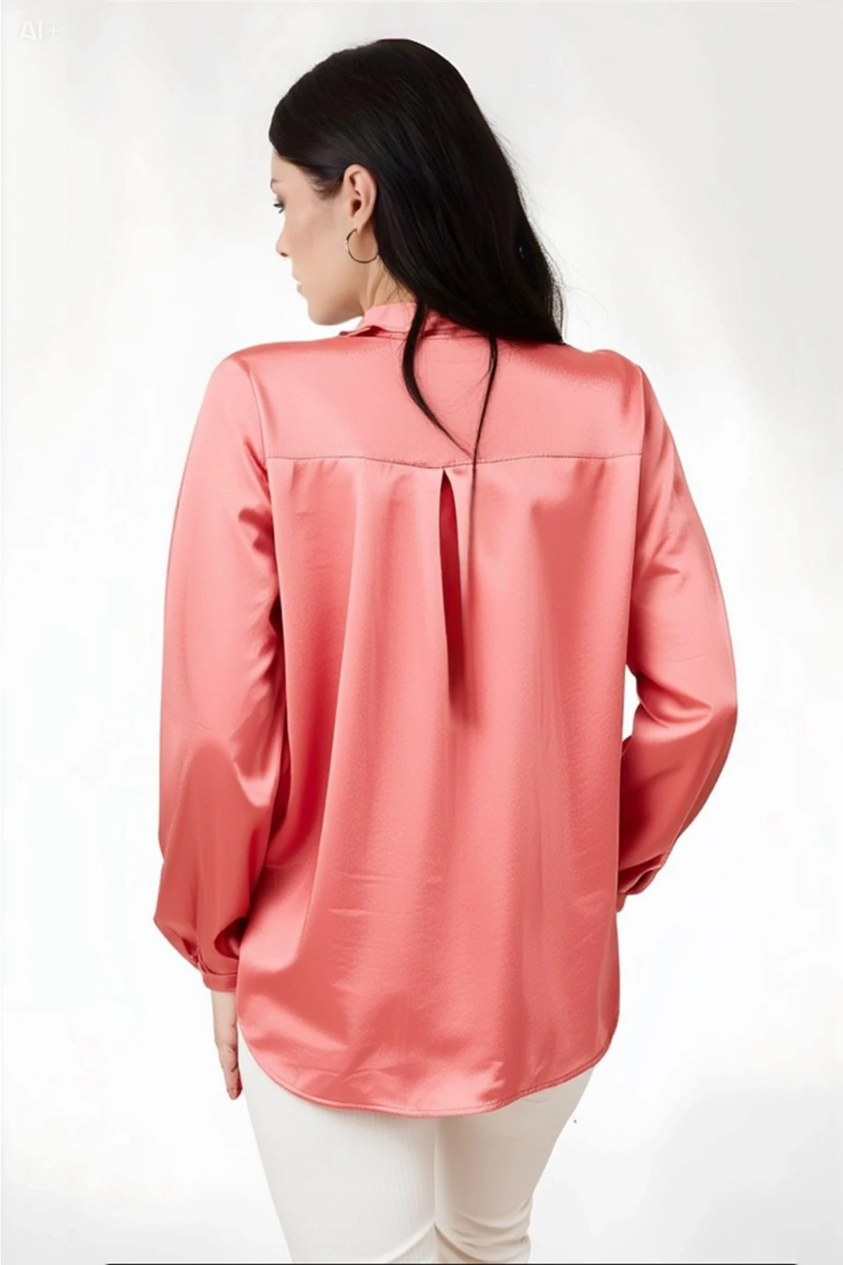 Kadın Somon Hafif Dökümlü Saten Yüzeyli Gömlek HZL22W-BD139641
