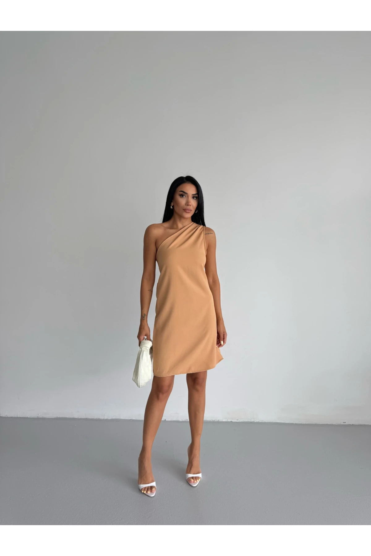 Kadın Vizon Tek Omuz Mini Elbise HZL25S-FRY121791