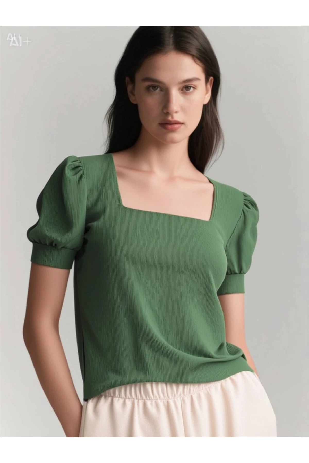 Kadın Zümrüt Yeşil Kare Yaka Örme Bluz HZL22W-BD104091