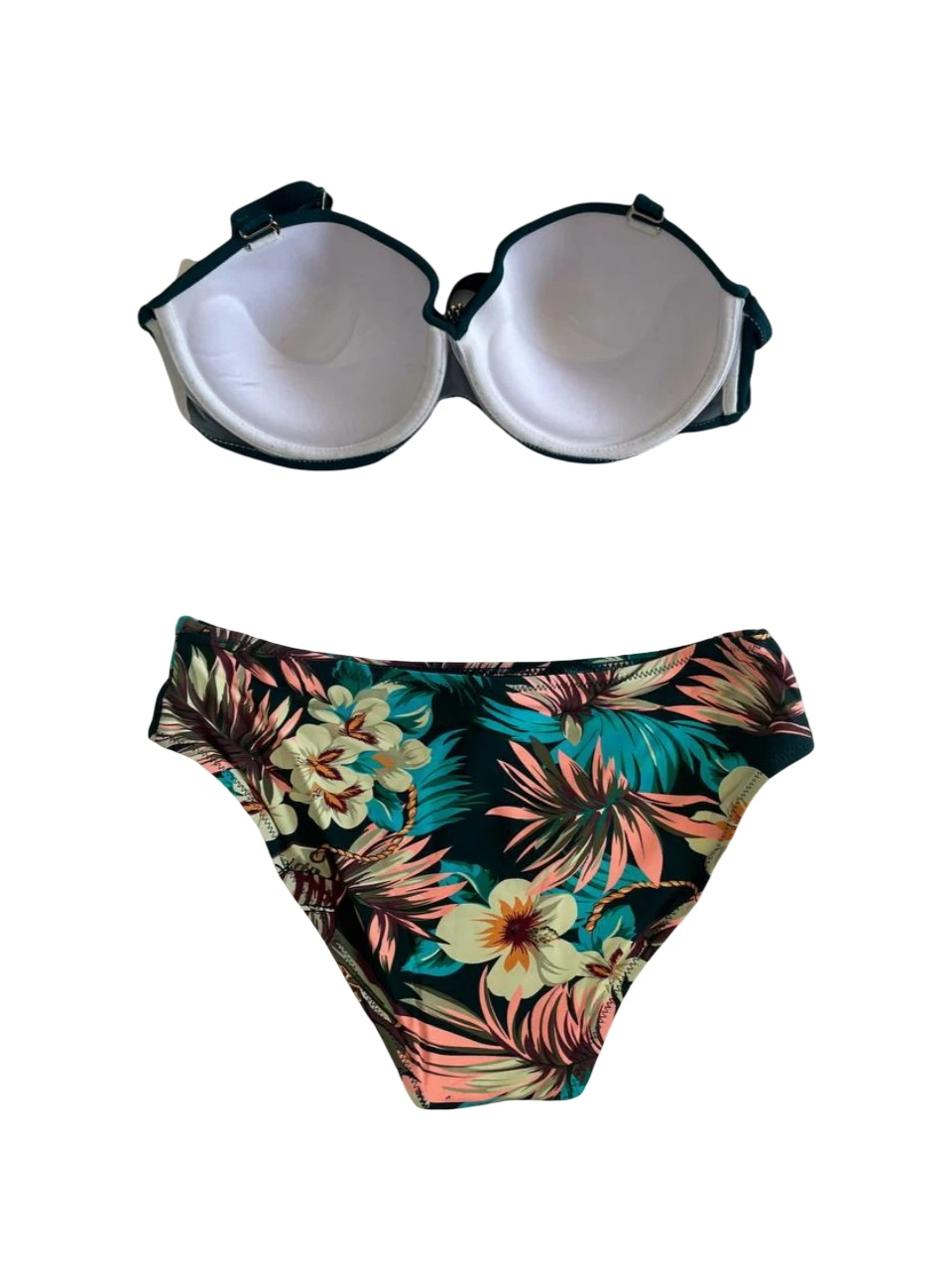 Kadın Zümrüt Yeşil Taş İşlemeli Aksesuar Detaylı Astarlı Bikini Takımı HZL25S-LC4005