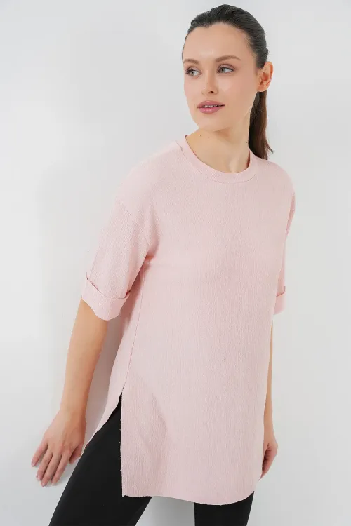 4332 Yanı Yırtmaçlı Örme Tişört - Pudra